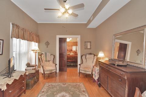 1102 E Jefferson St, Bloomington, IL 61701 photo 40