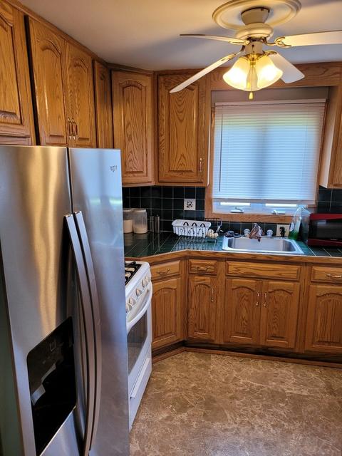 18 Michael Rd, Park Forest, IL 60466 photo 7