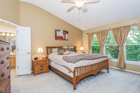 1030 Spinnaker St, Elgin, IL 60123 photo 20