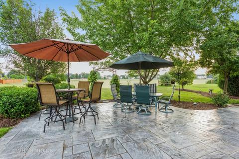 1030 Spinnaker St, Elgin, IL 60123 photo 3