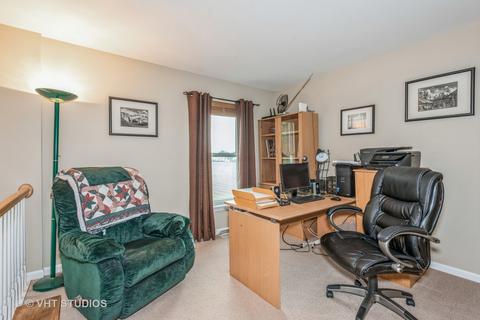 1030 Spinnaker St, Elgin, IL 60123 photo 16