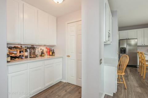 1030 Spinnaker St, Elgin, IL 60123 photo 11