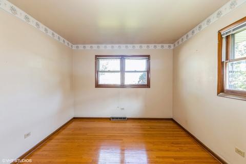 18327 Bock Rd, Lansing, IL 60438 photo 12