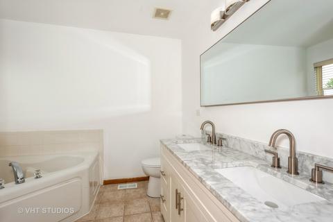 7504 Townsend Blvd, Plainfield, IL 60586 photo 19