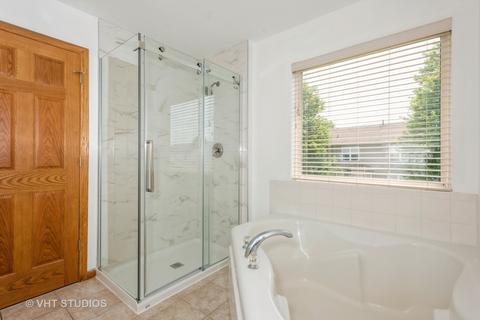 7504 Townsend Blvd, Plainfield, IL 60586 photo 20