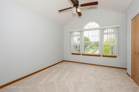 7504 Townsend Blvd, Plainfield, IL 60586 photo 16