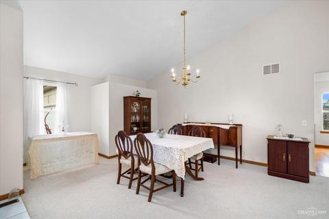 1325 Deerpath Rd, Aurora, IL 60506 photo 9