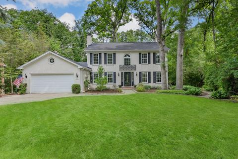 5357 Tall Tree Ct, Lisle, IL 60532 photo 1