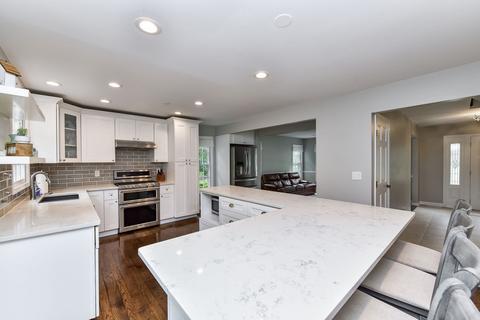 5357 Tall Tree Ct, Lisle, IL 60532 photo 11