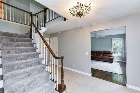 5357 Tall Tree Ct, Lisle, IL 60532 photo 4