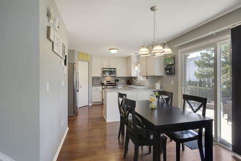 5808 Lake Pointe Dr, Plainfield, IL 60586 photo 9