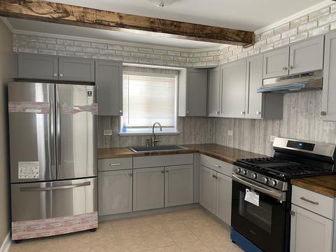320 Waldmann Dr, Park Forest, IL 60466 photo 3