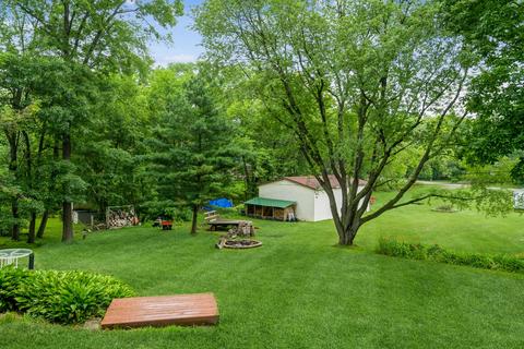 706 Annabelle St, Mchenry, IL 60051 photo 2