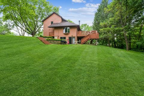 706 Annabelle St, Mchenry, IL 60051 photo 3