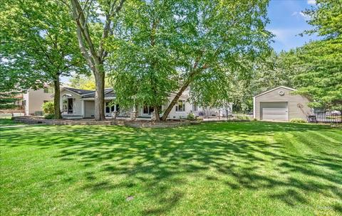 500 Bally Rd, Mchenry, IL 60050 photo 4