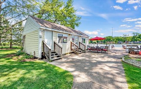 500 Bally Rd, Mchenry, IL 60050 photo 2