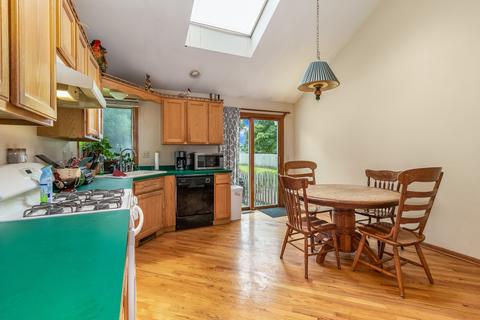 122 N Cedar St, Gardner, IL 60424 photo 5