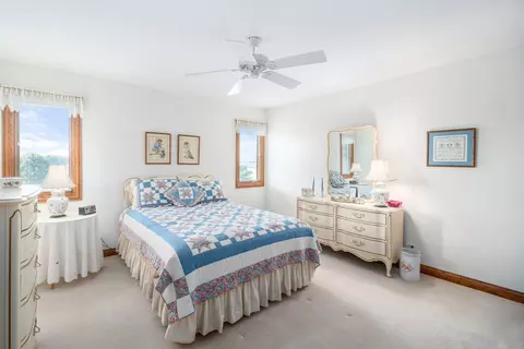 42 W545 Mcdonald Rd, Elgin, IL 60124 photo 31