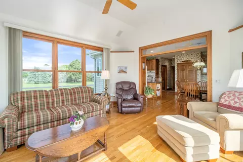 42 W545 Mcdonald Rd, Elgin, IL 60124 photo 20
