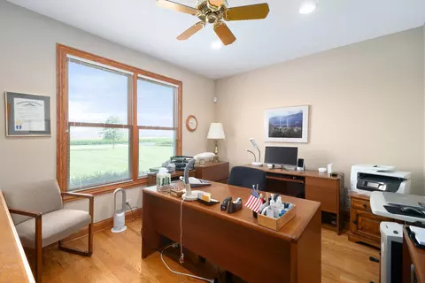 42 W545 Mcdonald Rd, Elgin, IL 60124 photo 8