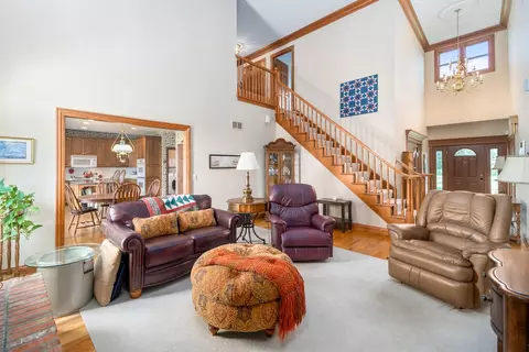 42 W545 Mcdonald Rd, Elgin, IL 60124 photo 12