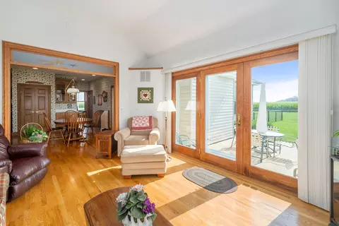 42 W545 Mcdonald Rd, Elgin, IL 60124 photo 21