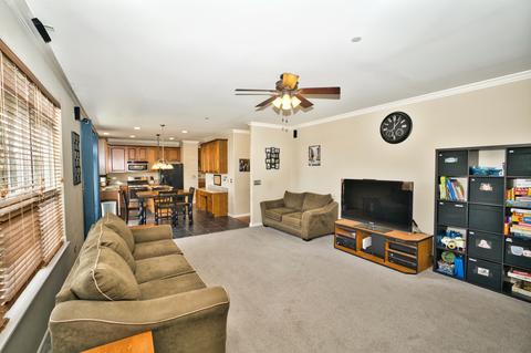 2106 Cabrillo Ln, Hoffman Estates, IL 60192 photo 17