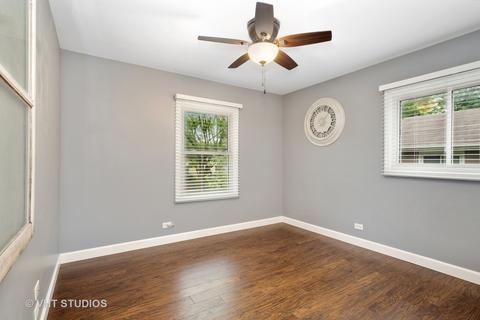 842 Brookside Dr, Bartlett, IL 60103 photo 11