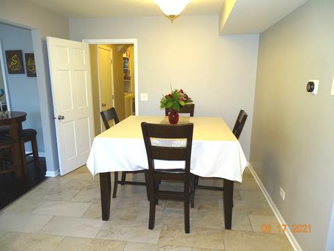 895 Springhill Cir, Naperville, IL 60563 photo 10