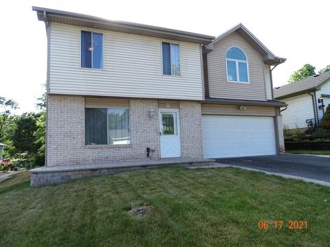 895 Springhill Cir, Naperville, IL 60563 photo 4