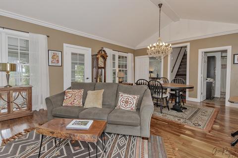 9520 Lawrence Rd, Harvard, IL 60033 photo 17