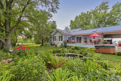 9520 Lawrence Rd, Harvard, IL 60033 photo 2