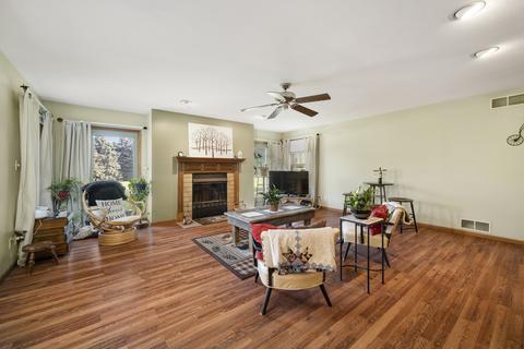 24540 Caton Farm Rd, Plainfield, IL 60586 photo 2