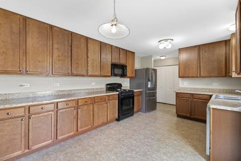 14305 Meadow Ln, Plainfield, IL 60544 photo 5