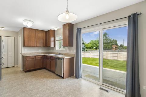 14305 Meadow Ln, Plainfield, IL 60544 photo 6