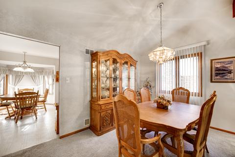 18302 De Jong Ln, Lansing, IL 60438 photo 6