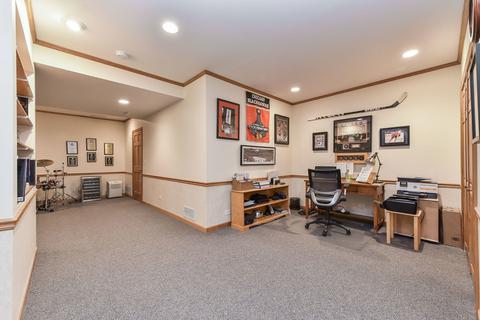 1021 Arbor Ave, Wheaton, IL 60189 photo 16
