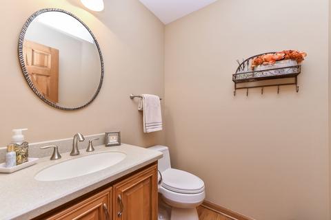 1021 Arbor Ave, Wheaton, IL 60189 photo 8