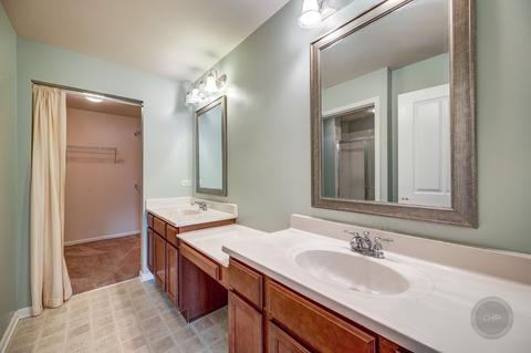 16613 Fox Run Cir, Plainfield, IL 60586 photo 11