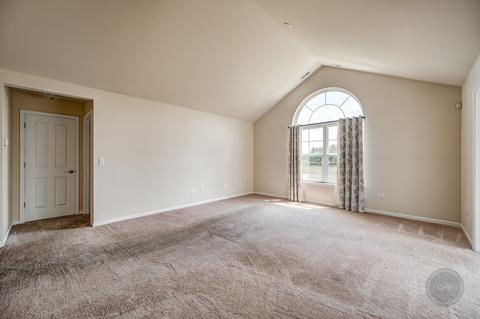 16613 Fox Run Cir, Plainfield, IL 60586 photo 3