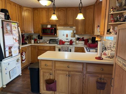 1203 E 20th St, Sterling, IL 61081 photo 5