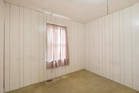 203 E Griggs St, Mansfield, IL 61854 photo 7