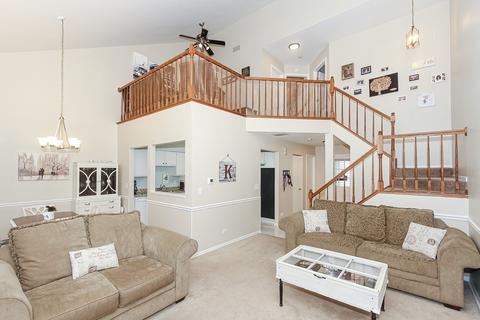 748 Ripple Brook Ln, Elgin, IL 60120 photo 6