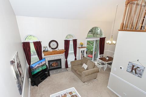 748 Ripple Brook Ln, Elgin, IL 60120 photo 14