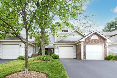 748 Ripple Brook Ln, Elgin, IL 60120 photo 1