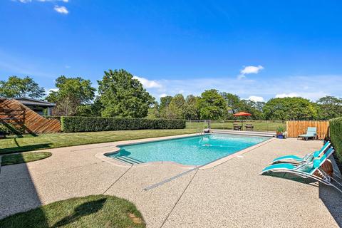 643 Fairway Dr, Glenview, IL 60025 photo 29