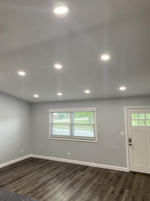 2985 Fox Hill Rd, Aurora, IL 60504 photo 5