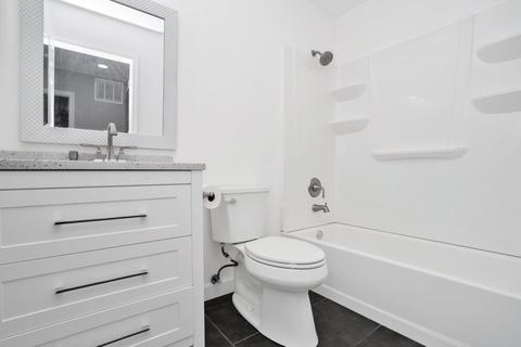 2985 Fox Hill Rd, Aurora, IL 60504 photo 9