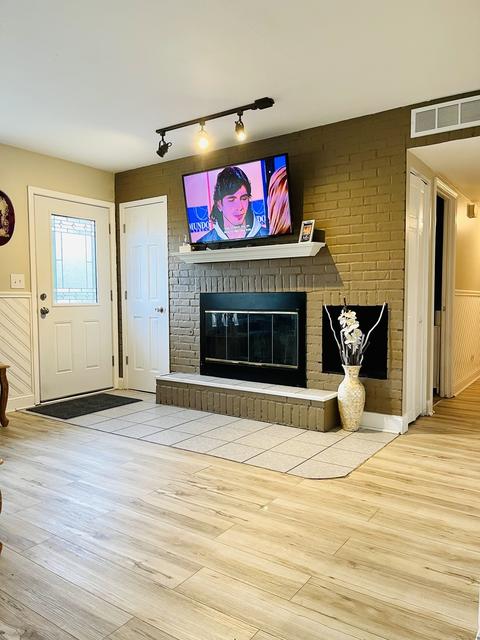 50 Waverly Dr, Elgin, IL 60120 photo 8
