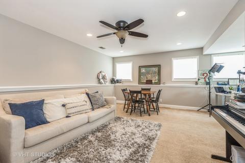 12355 Falcon Dr, Plainfield, IL 60585 photo 5